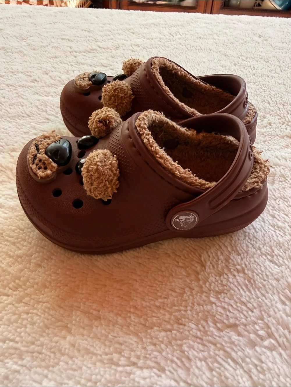 Crocs Kids' TODDLER Classic Lined I Am Brown Bear Clogs
